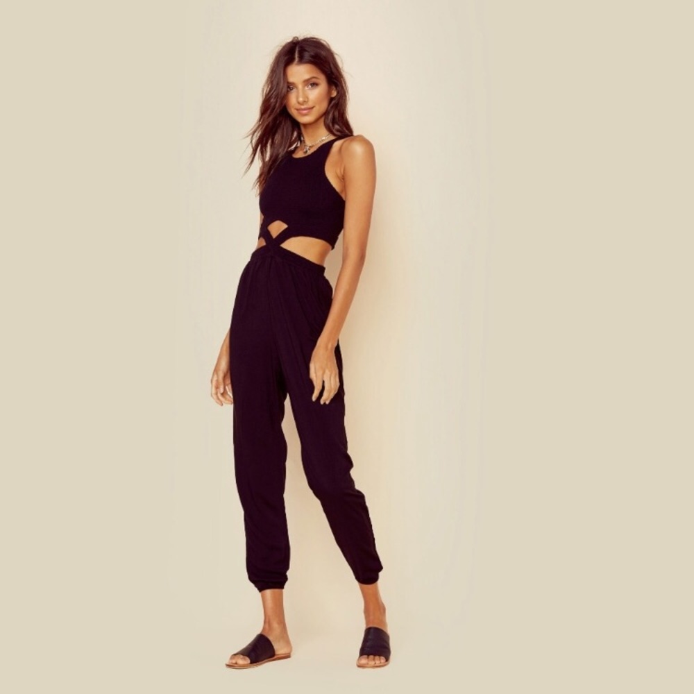 INDAH SIMA CUT OUT JUMPSUIT IN RED